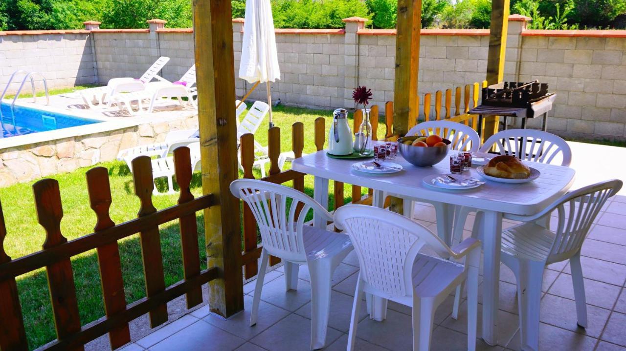 Вила Делфин - Villa Delfin Bŭlgarevo Buitenkant foto