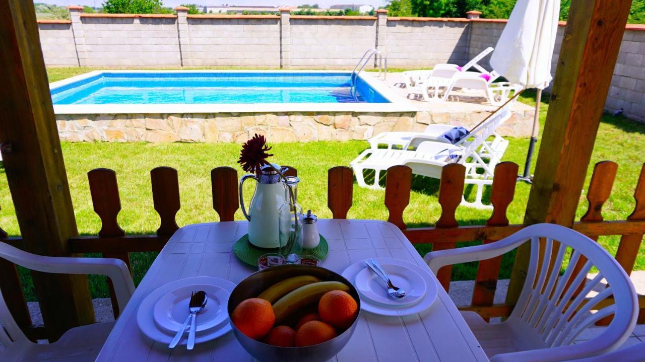 Вила Делфин - Villa Delfin Bŭlgarevo Buitenkant foto