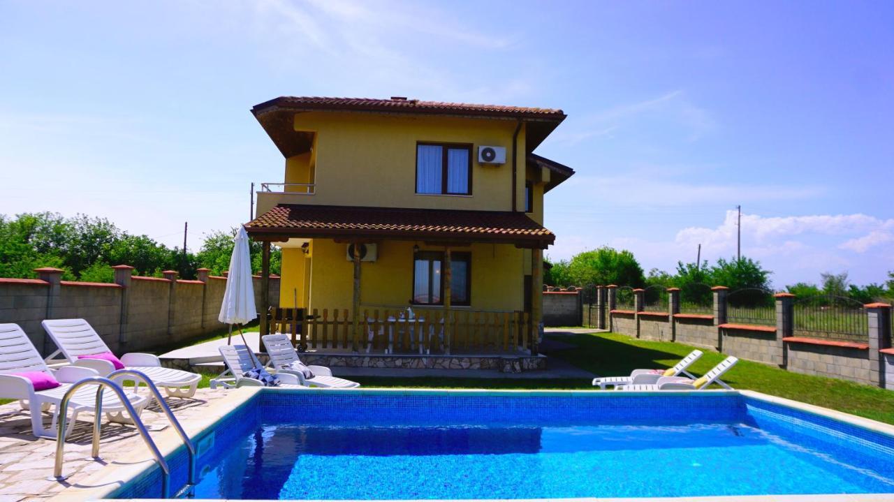 Вила Делфин - Villa Delfin Bŭlgarevo Buitenkant foto