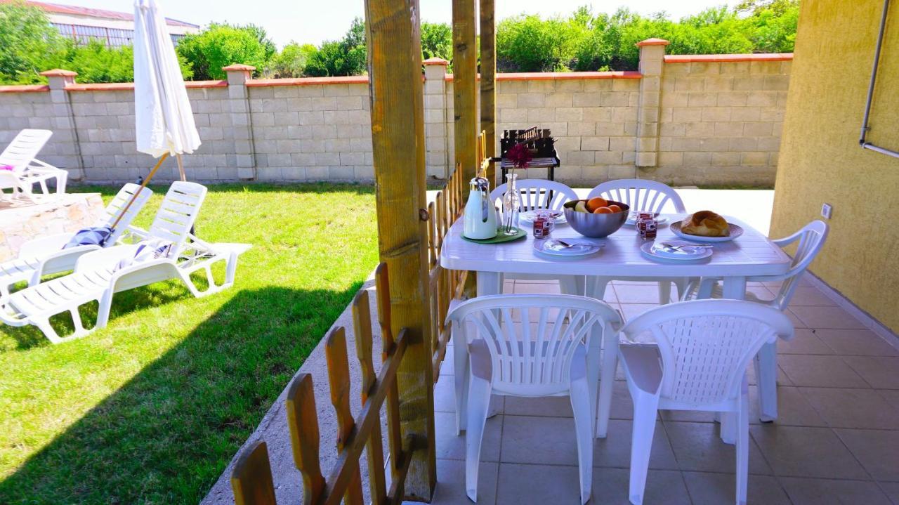 Вила Делфин - Villa Delfin Bŭlgarevo Buitenkant foto