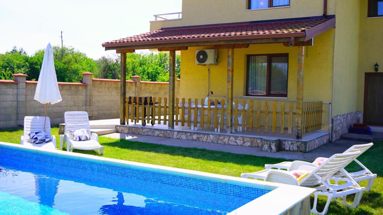 Вила Делфин - Villa Delfin Bŭlgarevo Buitenkant foto